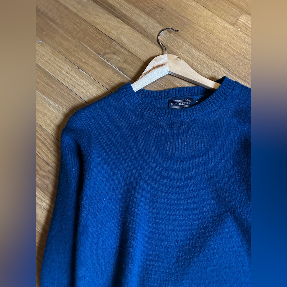 Pendleton Deep Blue Knit Sweater Size M men’s
